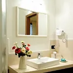 Botton D'oro Pelabrocco B&B 4*